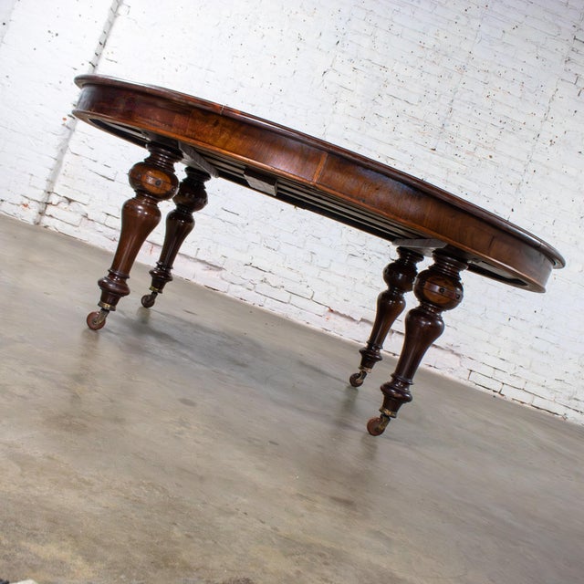 William IV 19th Century Antique William IV Style Mahogany Oval Dining Table W/Turned Legs & Casters For Sale - Image 3 of 17