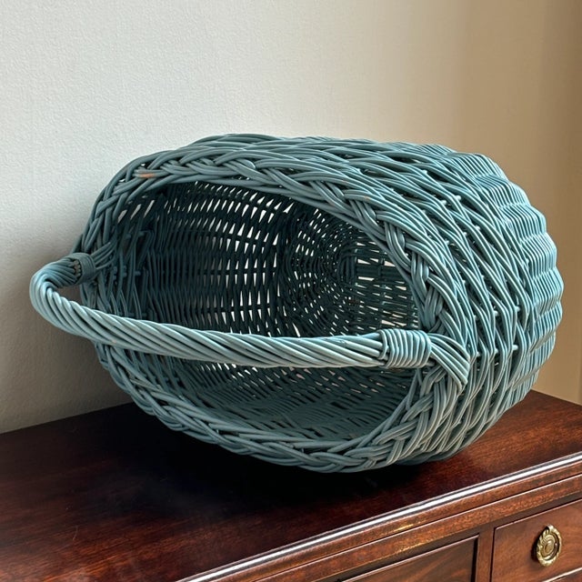 Vintage Cornflower Blue European-Style Market Basket For Sale - Image 10 of 12
