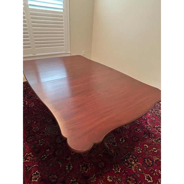 Henkel Harris 1990s Henkel Harris Georgian Solid Cherry Double Pedestal Extension Dining Table For Sale - Image 4 of 7