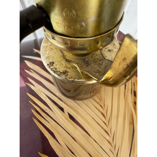 Vintage Modern Amethyst Lucite Sculptural Palm Frond Lamp For Sale - Image 9 of 11