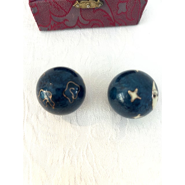 Chinese Vintage Chinese Celestial Baoding Chiming Therapy Balls, a Pair For Sale - Image 3 of 4