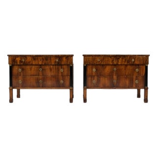 Empire Chests of Drawers Veneered in Walnut, 1820s, Set of 2 For Sale