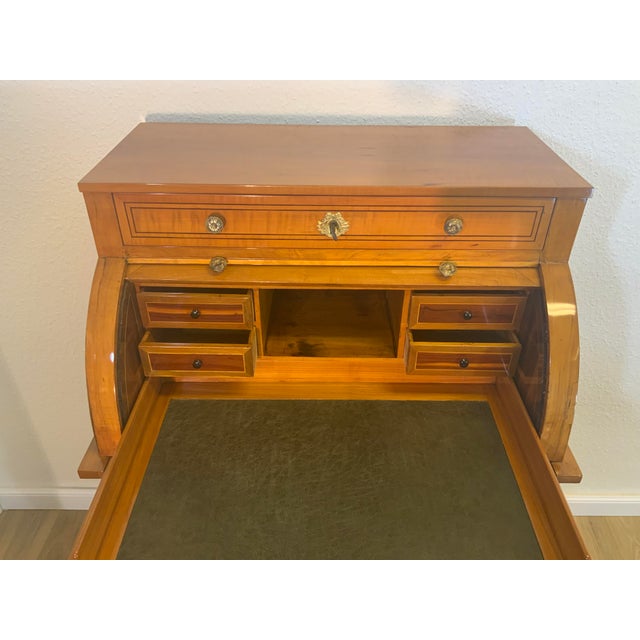 Small Ladies Secretary in Apple Wood, 1800 For Sale - Image 18 of 18