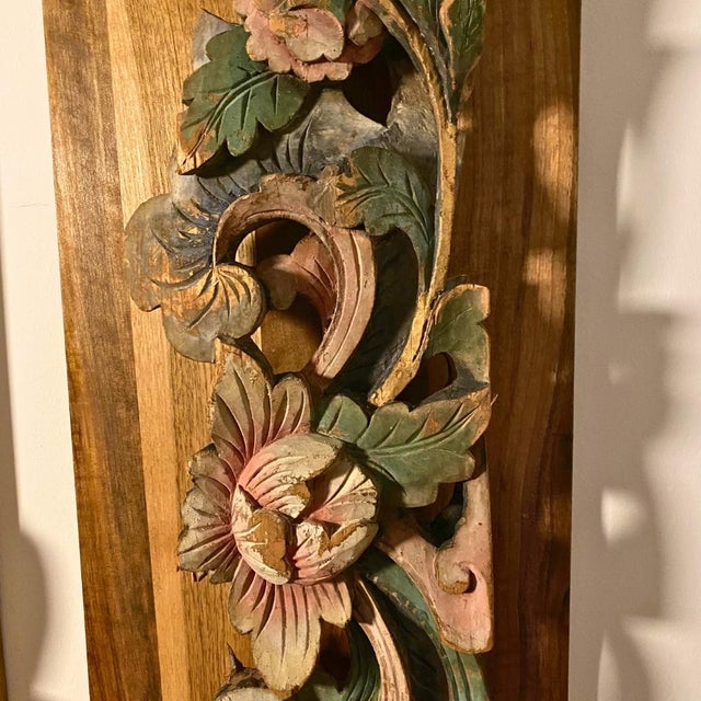 c.1920 Chinese Carved Polychrome Openwork Architectural Panels – Pair For Sale - Image 10 of 11