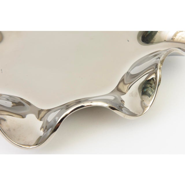 Metal Vintage Silvered Mirrored Glass Ruffled Bowl, 1960's For Sale - Image 7 of 10