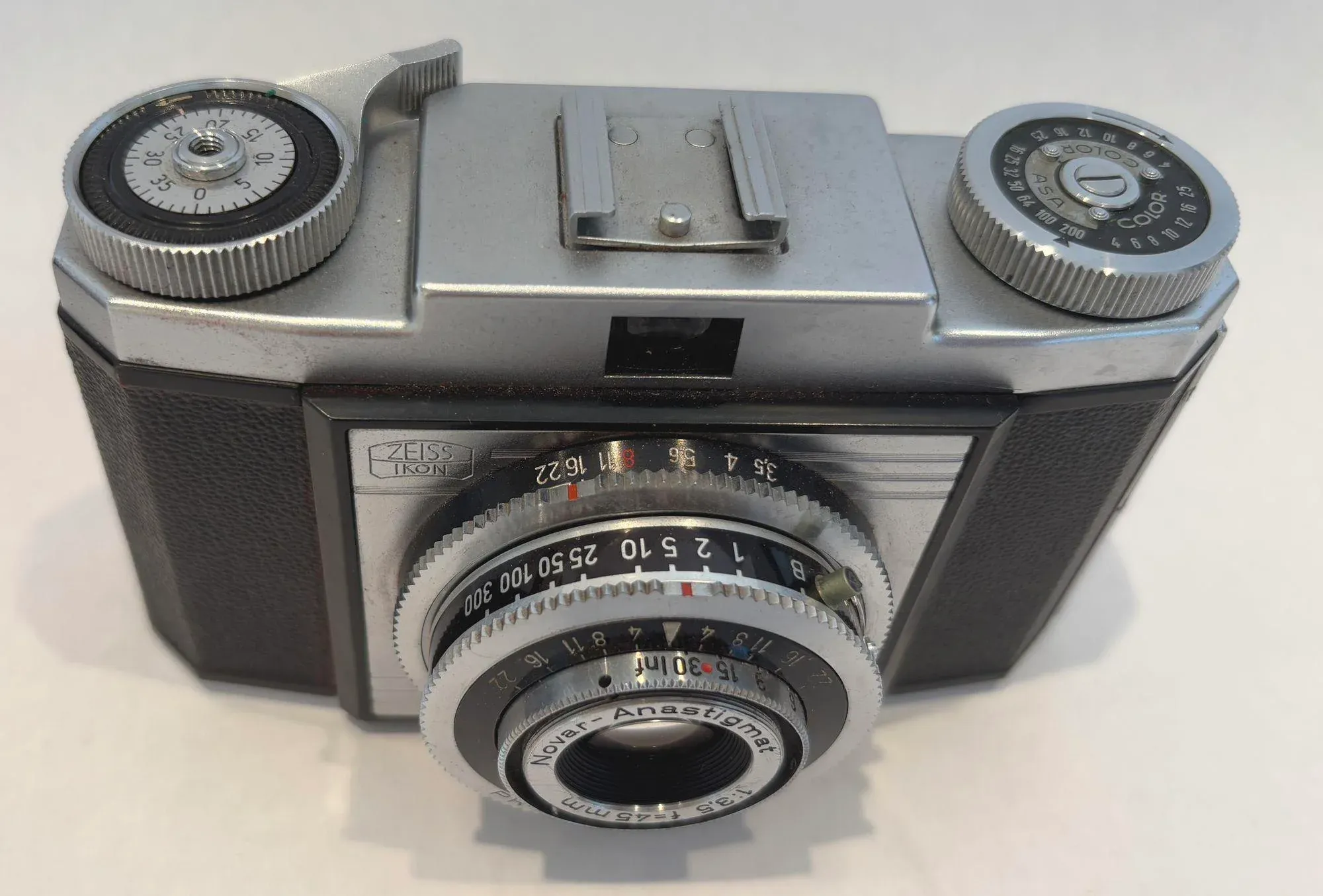 ZEISS Ikon コンティナ Novar 45 mm f3.5 独製　美品 ZEISS IKON CONTINA / Novar45mmf3.5 - メルカリ