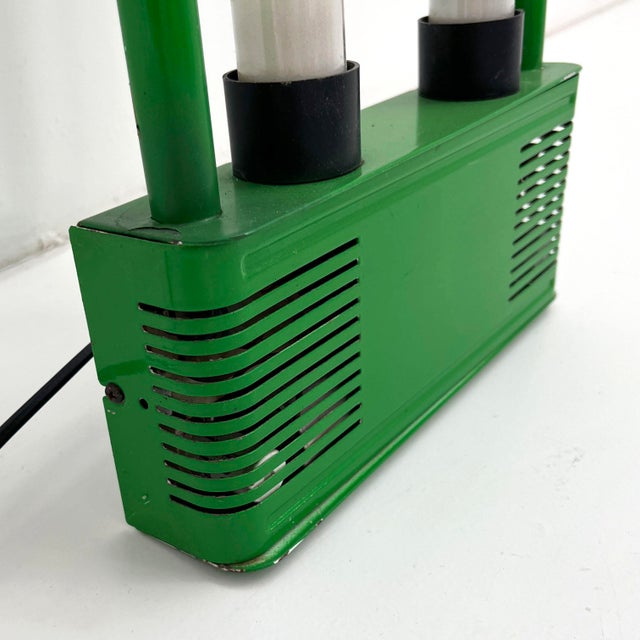 1980s Green Double Neon Lamp by Gian N. Gigante for Zerbetto, 1980s For Sale - Image 5 of 13