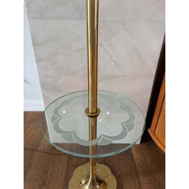1970s Vintage Stiffel Solid Brass Tulip Floor Lamp With Etched Glass Table Shelf For Sale - Image 5 of 6