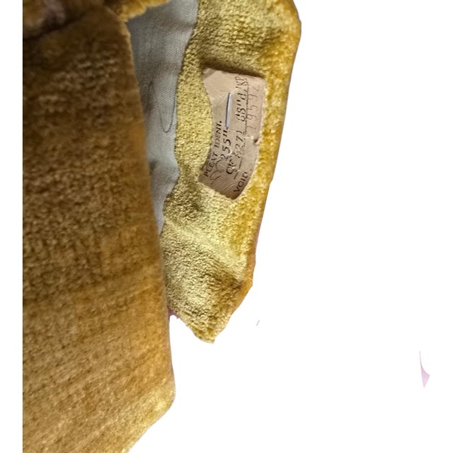 Exceptional 1970s Vintage Flexsteel Sofa - Original Harvest Gold Velvet For Sale - Image 9 of 16