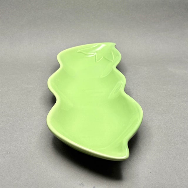 Vintage Mid Century Modern Green Bean Ceramic Serving Dish For Sale In New York - Image 6 of 9