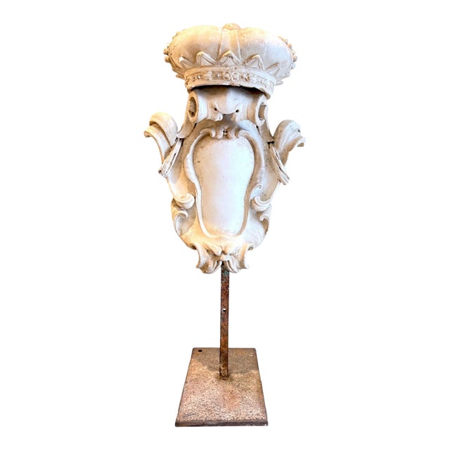 17c Italian Antique Marble Crown on Iron Stand For Sale