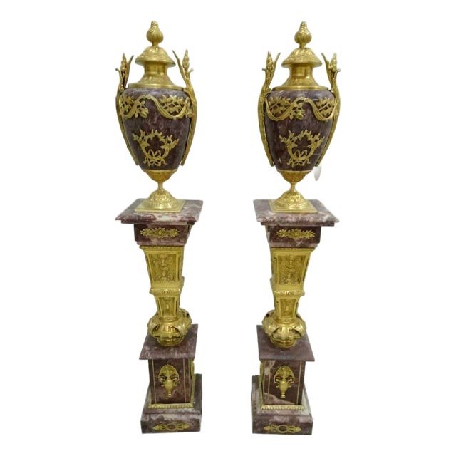 French Burgundy Porcelain Vase Pedestal Set – Gold Leaf & Bronze Pedestal With Romantic Scenes For Sale