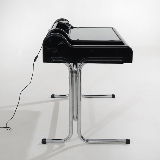 Desk with Lamp by Vittorio Parigi and Nani Prina for Molteni, 1970s For Sale - Image 6 of 16