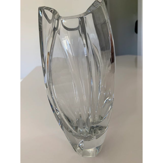 Contemporary 1980s Baccarat France Giverny Crystal Flower Vase For Sale - Image 3 of 12