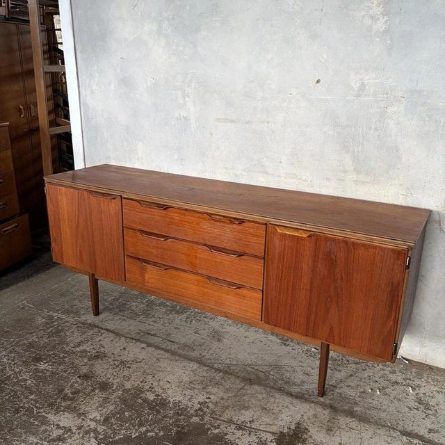 Mid-Century Austinsuite Sideboard in Teak by Frank Guille, 1960s For Sale - Image 6 of 7