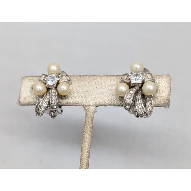 Pennino Vintage Pennino Rhodium Plated Clear Rhinestone & Faux-Pearl Clip Earrings-2 Pieces For Sale - Image 4 of 7