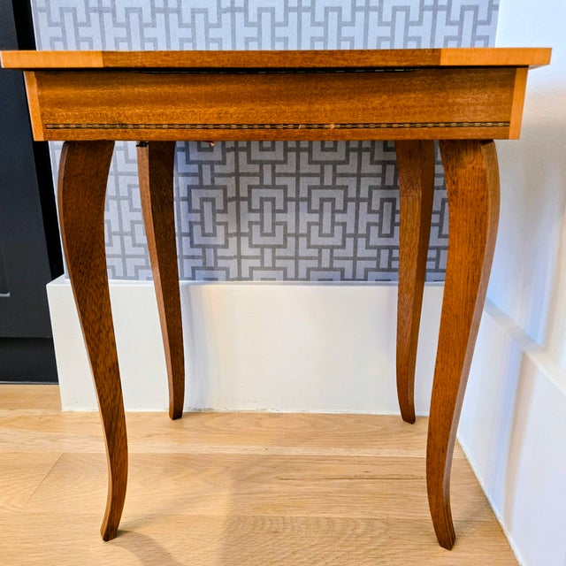 Wood Vintage Reuge Italian Marquetry Music Box Side Table – Non‑Functional Movement For Sale - Image 7 of 13