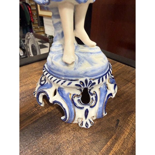 Late 18th Century Meissen Woman Figurine 11in Early Mark 1764 For Sale - Image 5 of 9