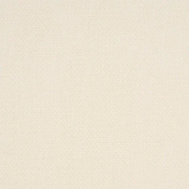 Our luxurious Lucien Texture owes its sublime hand to a unique supersoft eyelash yarn made of cotton, wool, linen, viscose...