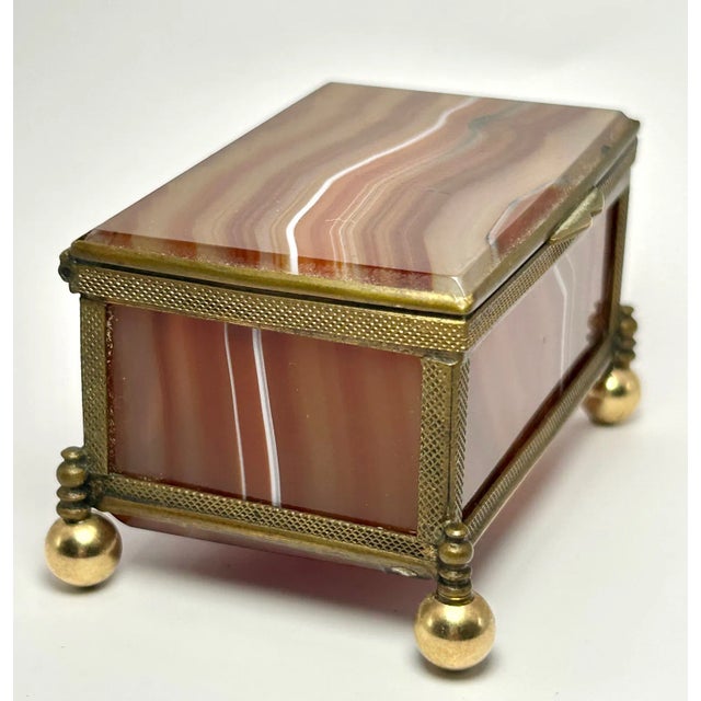 French Red Agate & Ormolu Box For Sale - Image 4 of 7