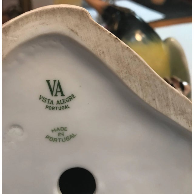 Brown Portuguese Porcelain Sculpture of Hoope Birds by Vista Alegre For Sale - Image 8 of 9