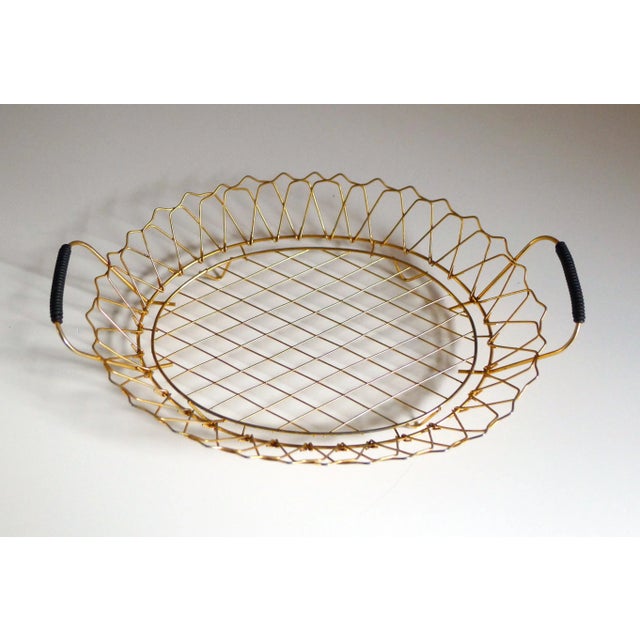 Small Basket in Openwork Metal Wire and Gilded with Fine Gold, 1960s For Sale - Image 6 of 9