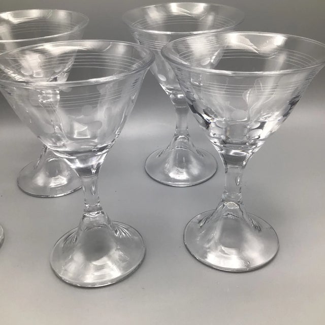 1980s Vintage Thomas O’Brien Mid-Century Modern Blown Glass Martini Glasses - Set of 5 For Sale - Image 5 of 13