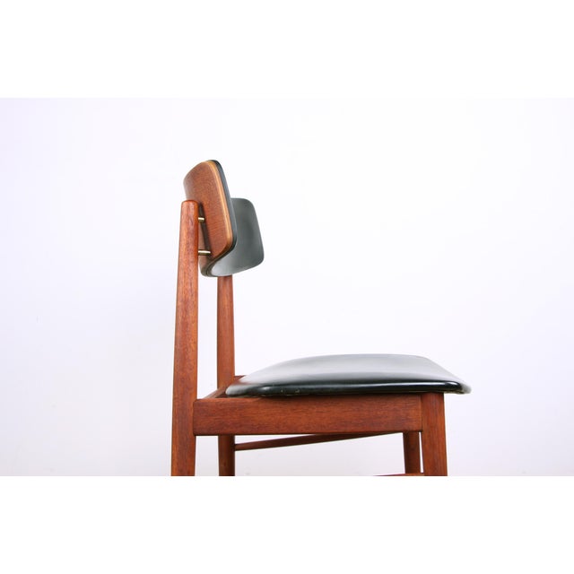 Danish Chairs in Teak, Black Skai and Brass by Sven Chrobat for Sax, 1960, Set of 4 For Sale - Image 11 of 18