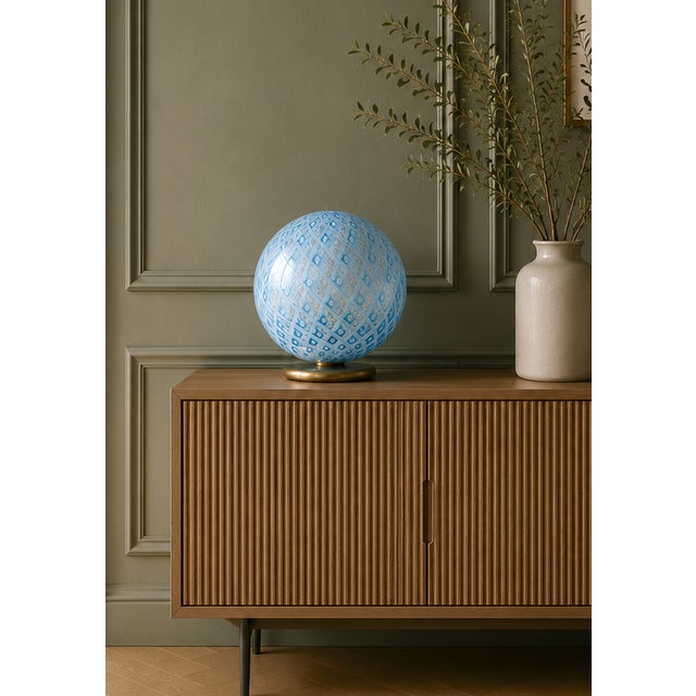 Macrame' 25 by la murrina is a splendid vintage murano table lamp with beautiful, spherical, mouth-blown glass. the glass...