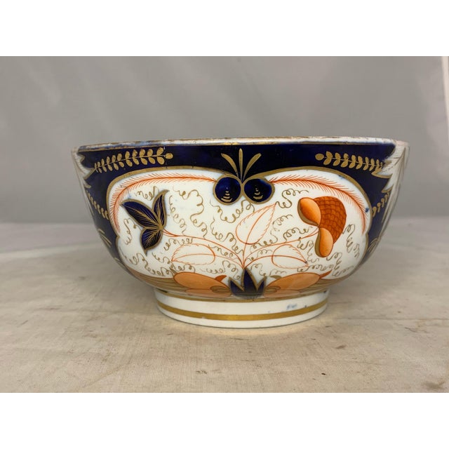 English Early Derby Imari Bowl: Cobalt, Orange & Gold Gilt, c. 1806-1825 For Sale - Image 3 of 9