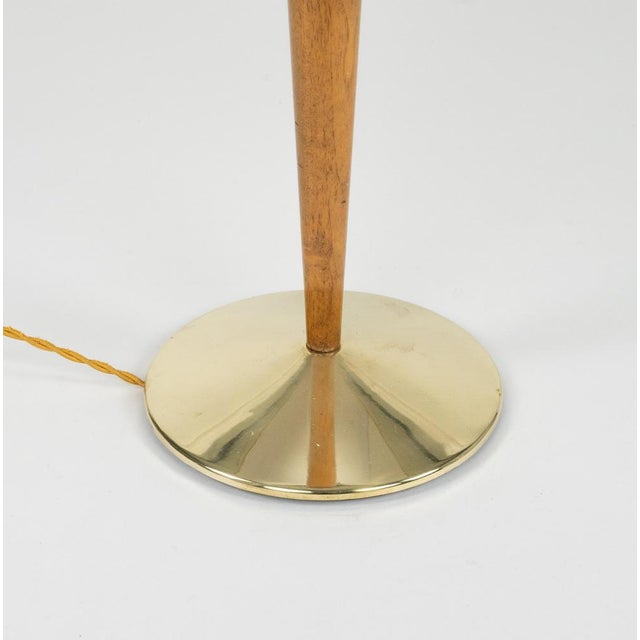 Beige Mid-Century Mod. A/1 Table Lamp in Brass, Wood & Fabric from Sciolari, Italy, 1960s For Sale - Image 8 of 15