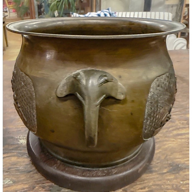 Late 19th Century Japanese Showa Period Bronze Planter For Sale - Image 5 of 12