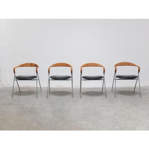 Beautiful model ‘HE103’ or ‘Saffa’ chairs designed by Swiss architect Hans Eichenberger circa 1955. Organic shapes and...