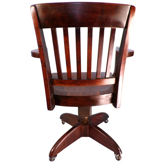 Early 20th Century Gunlocke Restored "Bank of England" Banker’s Armchair For Sale - Image 10 of 18
