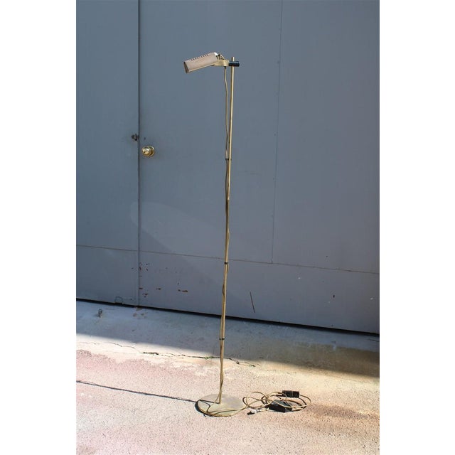 Minimalist Floor Lamp in Brass, Italy, 1970s For Sale - Image 4 of 12
