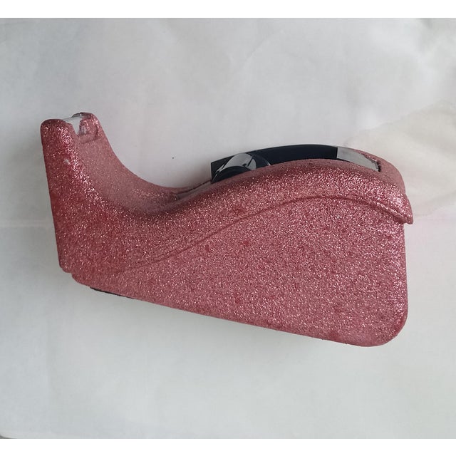 Mid-Century Modern Customized Heavy Duty Weighted Stationary Dispenser in Sparkling Rose Gold Pink Shimmer for the Executive Office Desk for Scotch Brand Tape For Sale - Image 3 of 5