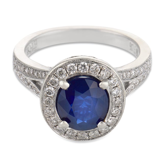 Contemporary Vintage Gia 2.00 Carat Sapphire Diamond 14k White Gold Ring, Size 6.5 For Sale - Image 3 of 6