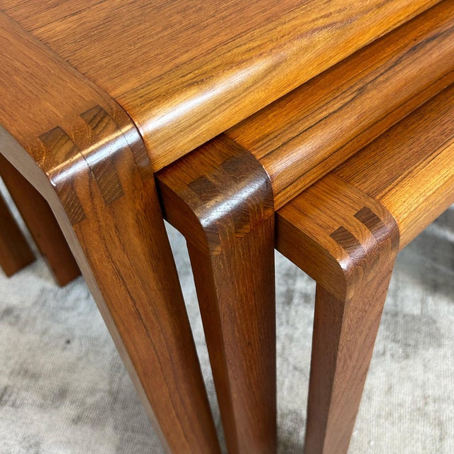 Wood Teak Nesting Tables attributed to Salling Stolefabrik, 1960s, Set of 3 For Sale - Image 7 of 8