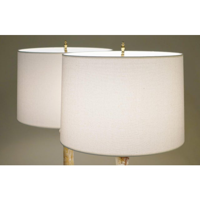 Pair Neo Classic Hollywood Regency Modern Green & Rust Onyx Marble Tuscan Style Column Table Lamps - a Pair For Sale - Image 9 of 10