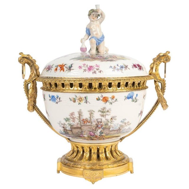 Napoleon II Porcelain Perfume Burner, Berlin, 19th Century For Sale - Image 10 of 10