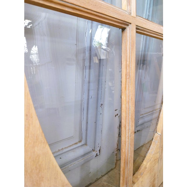 Bullseye Window in Medallion Woodwork, 1890s For Sale - Image 11 of 12