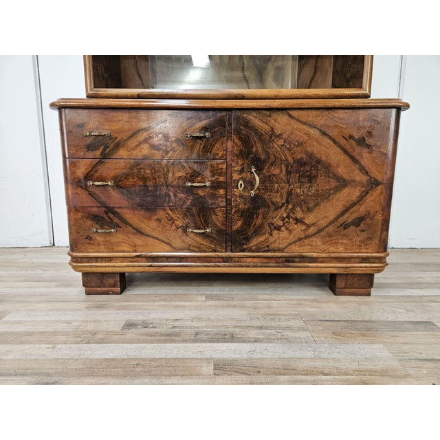 Art Deco Display Cabinet in Walnut Burl, 1940 For Sale - Image 17 of 18