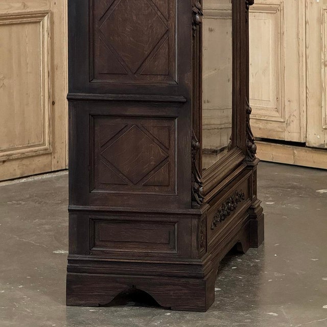 19th Century French Renaissance Revival Oak Vitrine ~ Bookcase For Sale - Image 10 of 18