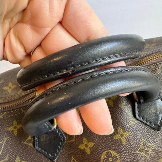 French Louis Vuitton Speedy 35 Bag LV Monogram Canvas Top Handle Vintage 80s Dr Bag Satchel For Sale - Image 3 of 12