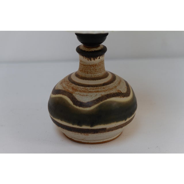 Small Danish Modern Brown Ceramic Table Lamp by Jette Hellerøe, 1960s For Sale - Image 15 of 17