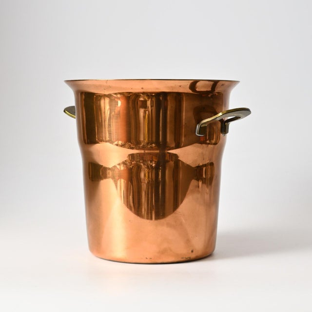 Swiss Copper Wine Cooler by Spring Culinox, 1970s, in Very Good conditions. Designed 1960 to 1969 This piece has an...