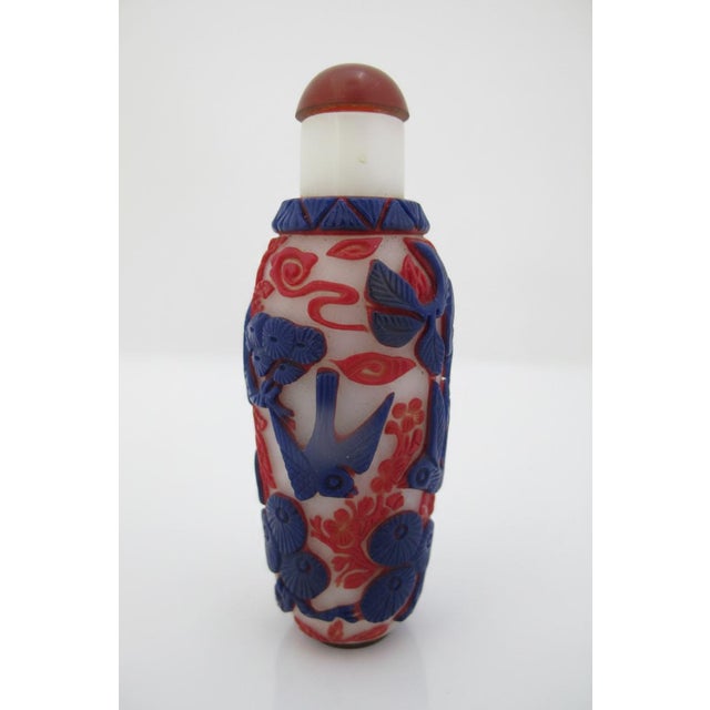Chinese Animal & Bird Carved Overlay Red & Blue Peking Glass Snuff Bottle For Sale In Portland, OR - Image 6 of 14