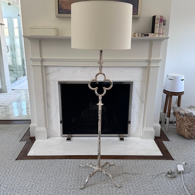 Visual Comfort Suzanne Kasler Quatrefoil Floor Lamp For Sale - Image 4 of 6