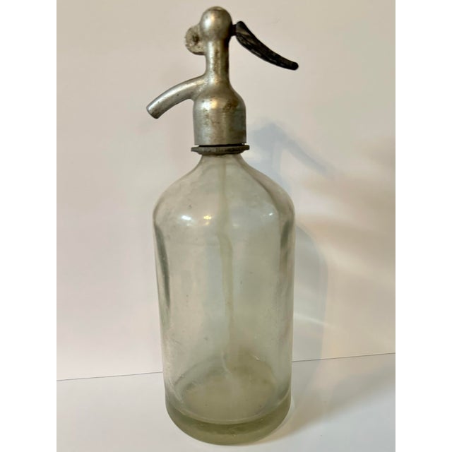 Mid 20th Century Vintage Mid 20th Century Glass Bar Ware 1 Liter Seltzer Water Bottle For Sale - Image 5 of 8