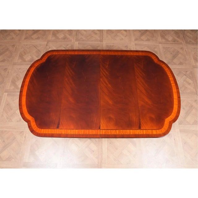 Traditional Traditional Scalloped Corner Mahogany Dining Table For Sale - Image 3 of 13
